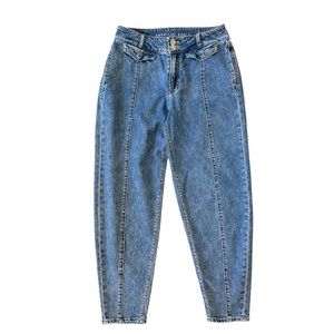 American Eagle Relaxed Mom Jeans